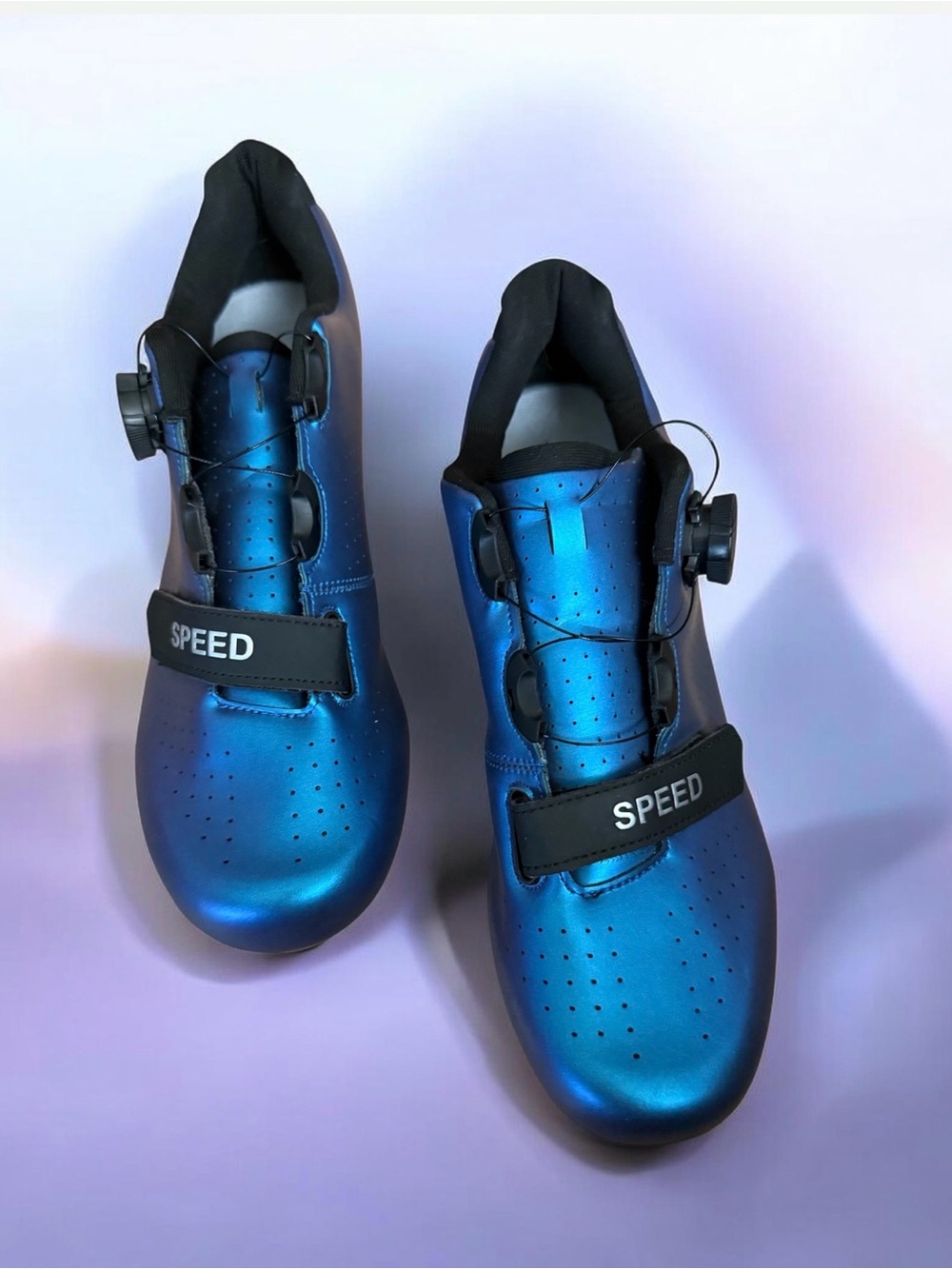 New Men's SPEED Cycling Blue Shoes Size 44 equipped With a dial Closure system .